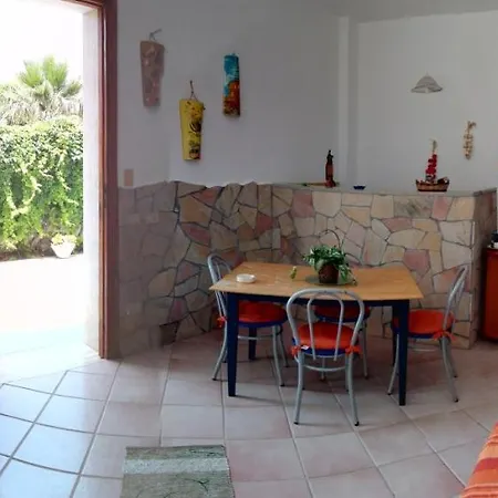 La Casa Di Sina Apartment *